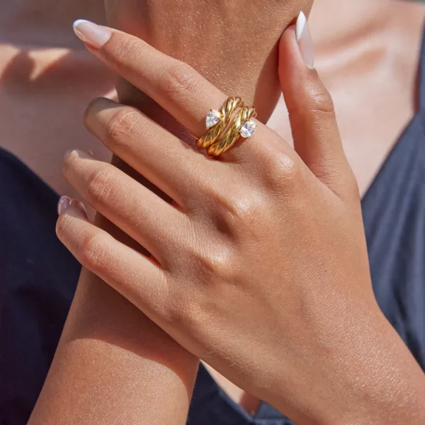 Minimalist Twisted Design Steel Ring - Image 2