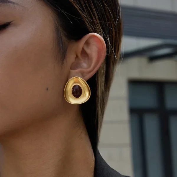 Trendy Red Resin Geometric Earrings - Image 3