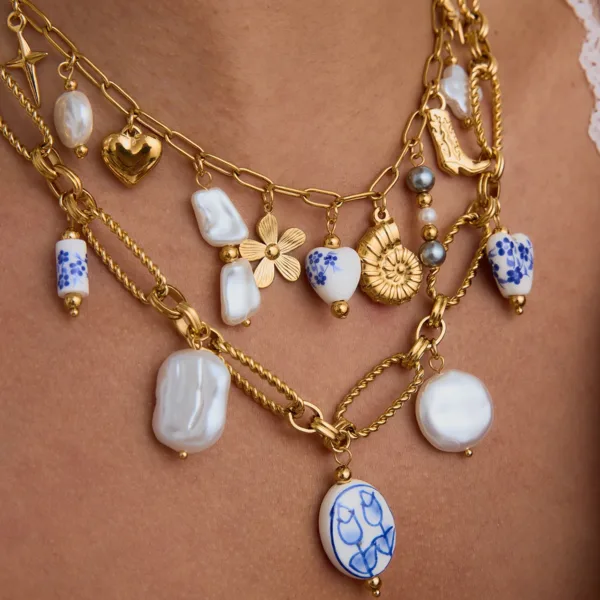 Irregular Pearl Flower Pendant Necklace - Image 3