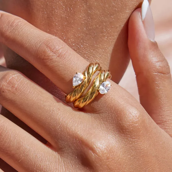 Minimalist Twisted Design Steel Ring - Image 3